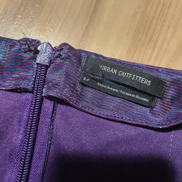 Urban outfitters shiny mini skirt, S size⁸94 - Picture 3 of 5